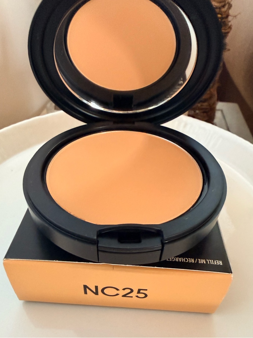 MAC Studio Fix Powder Plus Foundation - New in Box